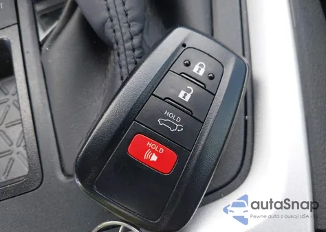 2024 Toyota Rav4 Xle z USA, uszkodzony, nr VIN 2T3W1RFV4RW311986